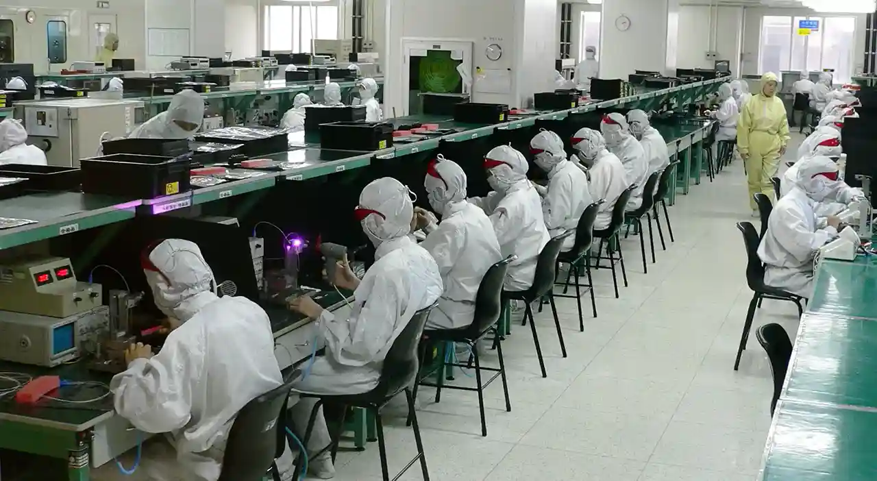 Chinese manufacturing factory workers
